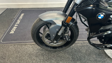 BMW F900 R